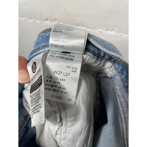 LEVIS Silver Tab Mom Jean Womens Size 27 High Rise Distressed - Picture 9 of 9